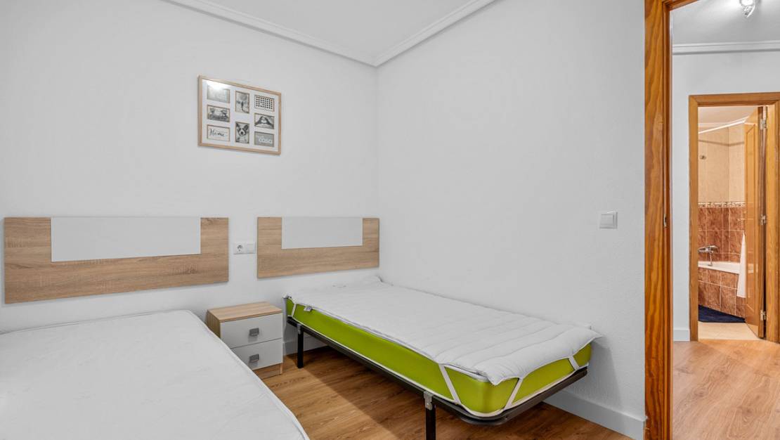 Sale - Apartment - Torrevieja - Torrevieja Centro