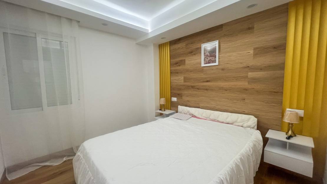 Sale - Apartment - Torrevieja - Torrevieja Centro