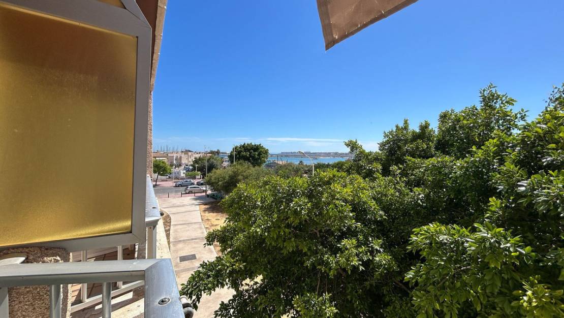 Sale - Apartment - Torrevieja - Torrevieja Centro