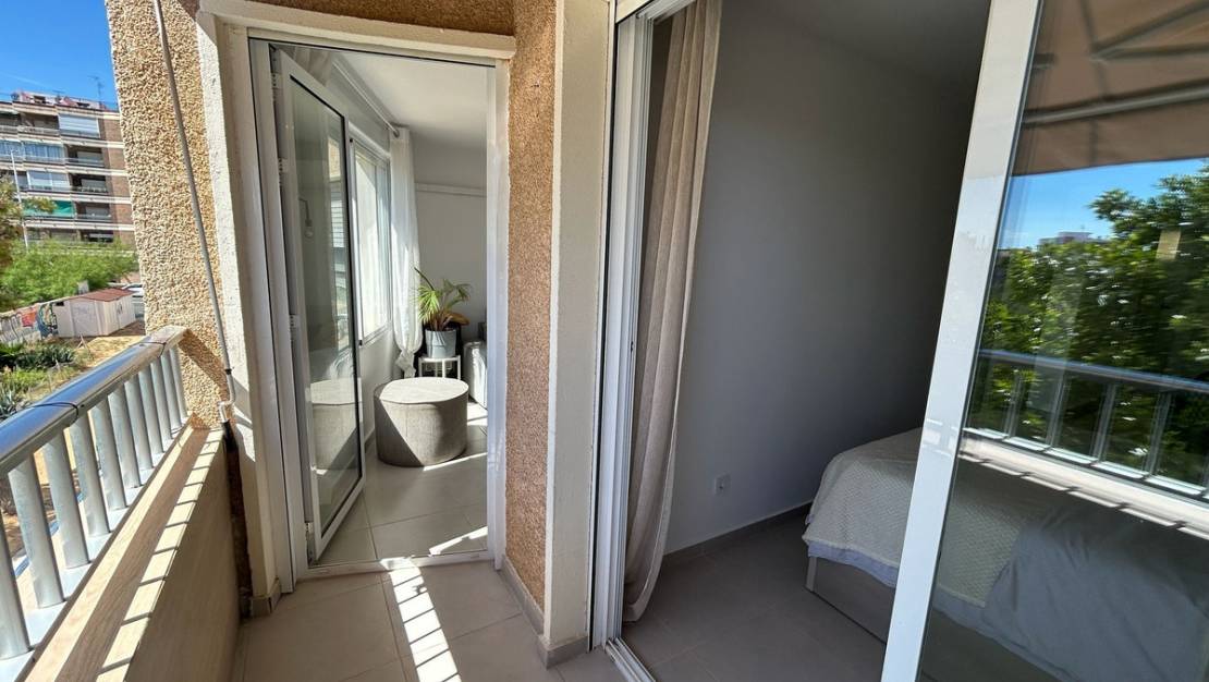 Sale - Apartment - Torrevieja - Torrevieja Centro