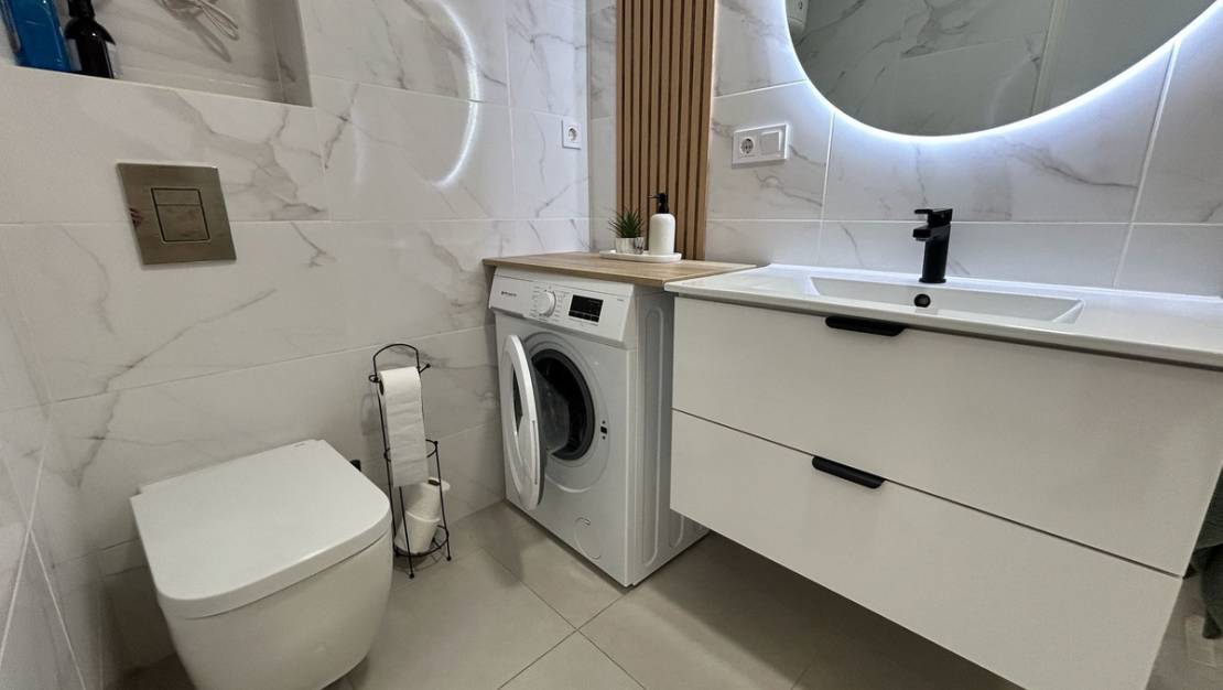 Sale - Apartment - Torrevieja - Torrevieja Centro