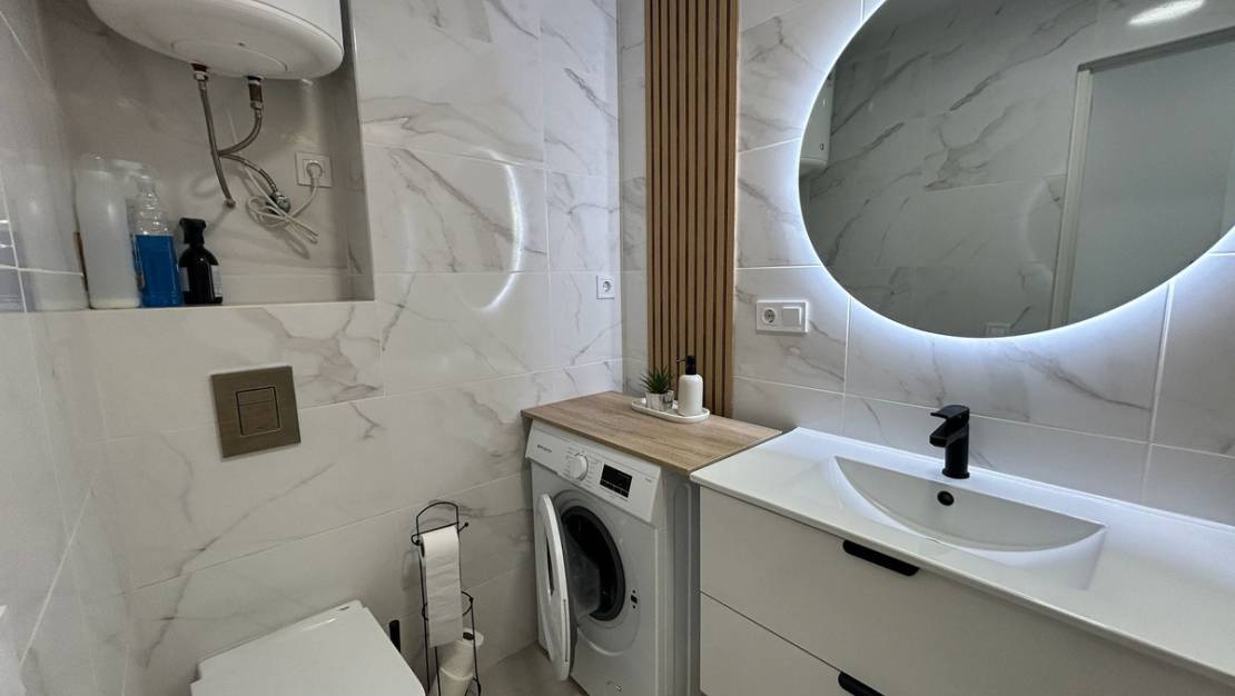 Sale - Apartment - Torrevieja - Torrevieja Centro