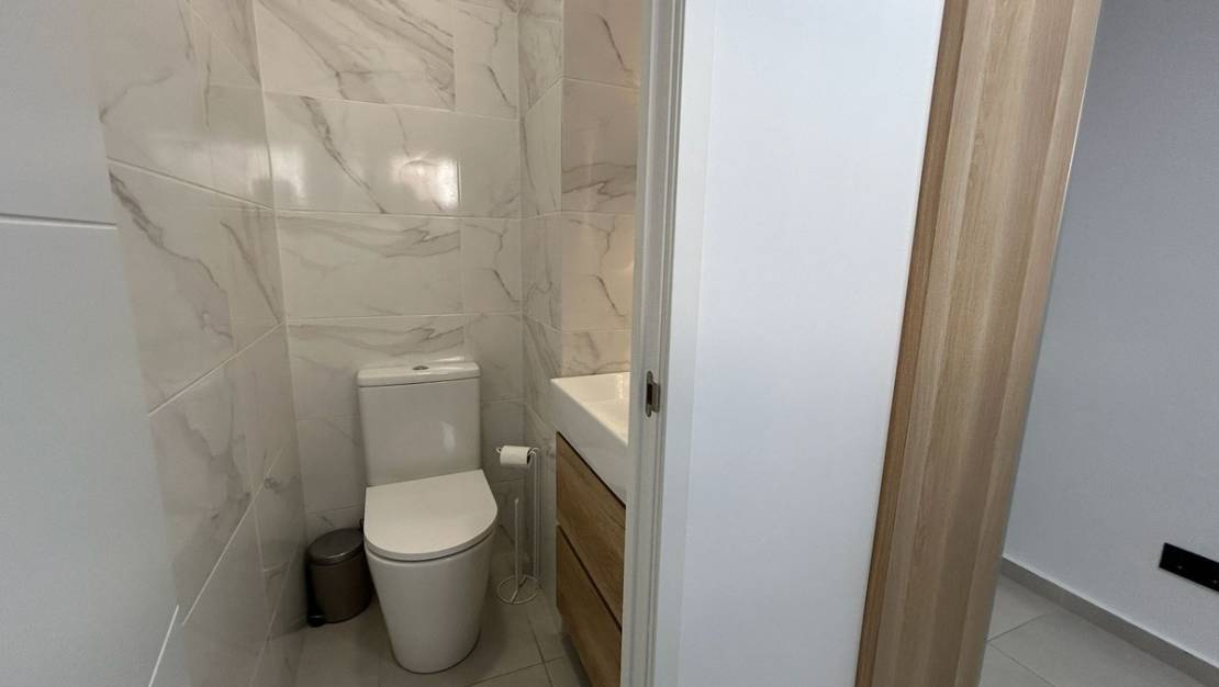 Sale - Apartment - Torrevieja - Torrevieja Centro