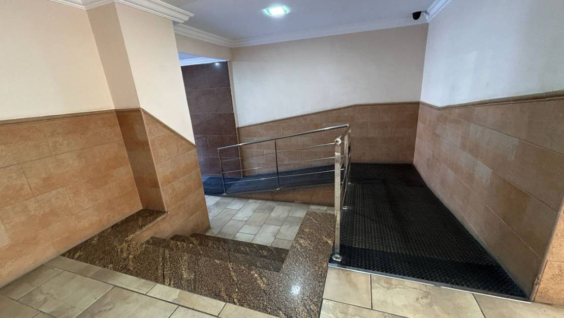 Sale - Apartment - Torrevieja - Torrevieja Centro