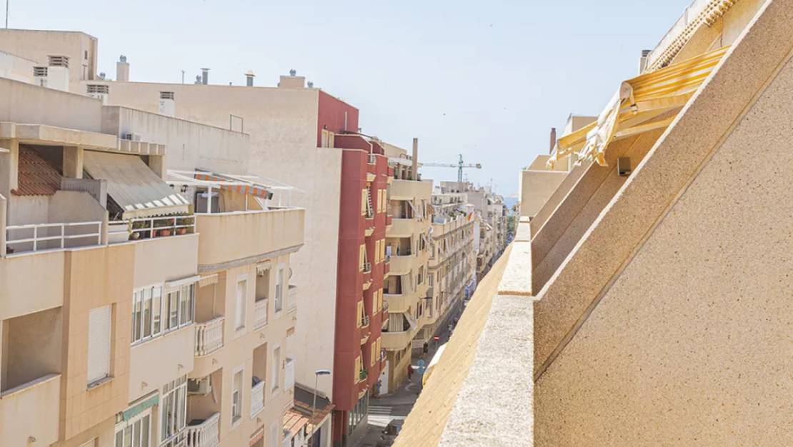 Sale - Apartment - Torrevieja - Torrevieja Centro