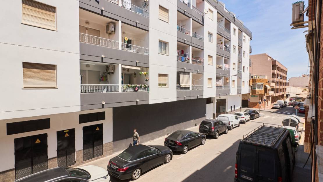 Sale - Apartment - Torrevieja - Torrevieja Centro