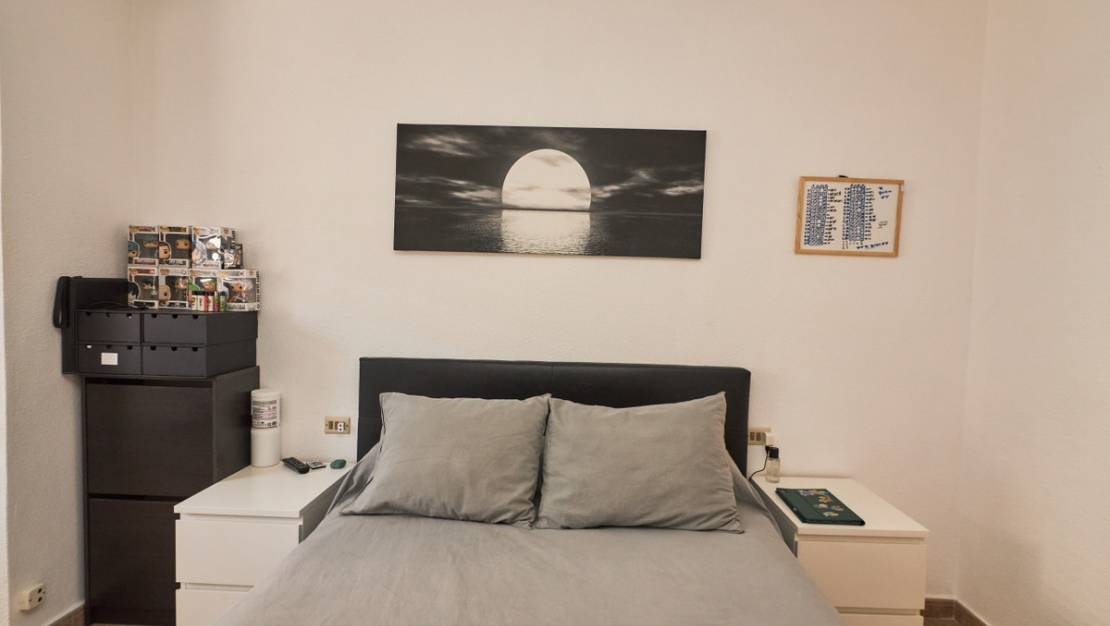 Sale - Apartment - Torrevieja - Torrevieja Centro