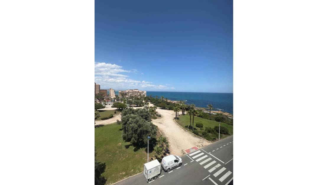 Sale - Apartment - Torrevieja - Torrevieja Centro