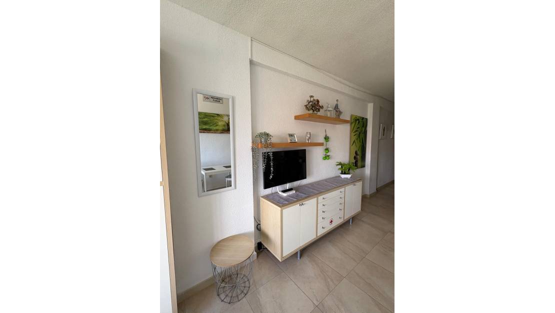 Sale - Apartment - Torrevieja - Torrevieja Centro