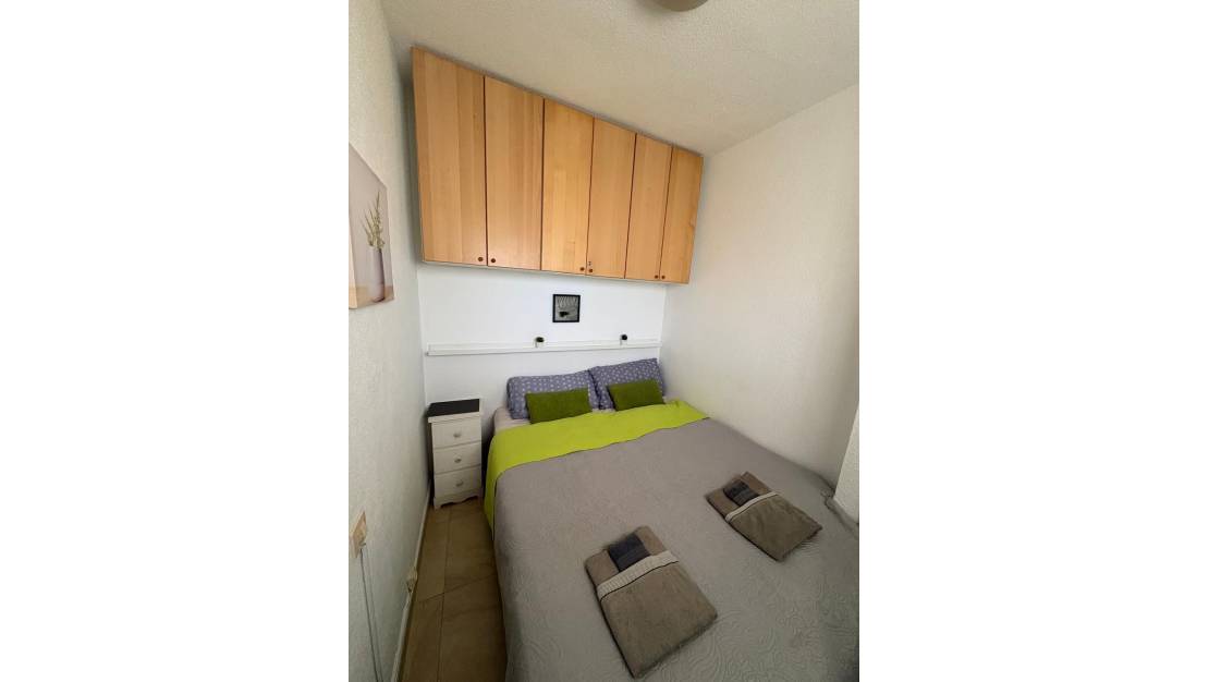 Sale - Apartment - Torrevieja - Torrevieja Centro