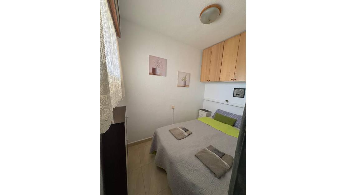 Sale - Apartment - Torrevieja - Torrevieja Centro