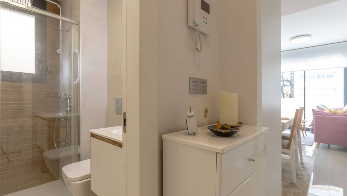 Sale - Apartment - Torrevieja - Torrevieja Centro