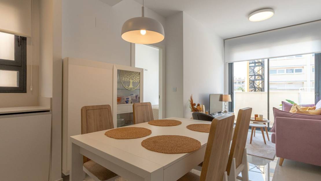 Sale - Apartment - Torrevieja - Torrevieja Centro