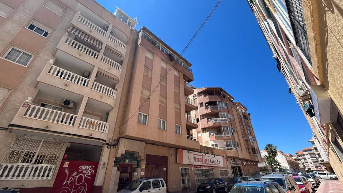 Sale - Apartment - Torrevieja - Torrevieja Centro