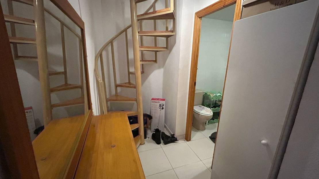 Sale - Apartment - Torrevieja - Torrevieja Centro