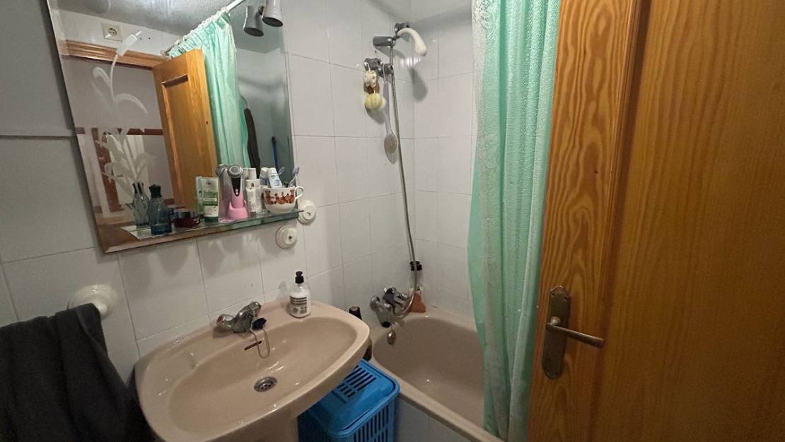 Sale - Apartment - Torrevieja - Torrevieja Centro