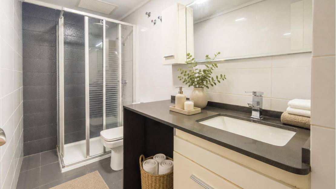 Sale - Apartment - Torrevieja - Torrevieja Centro