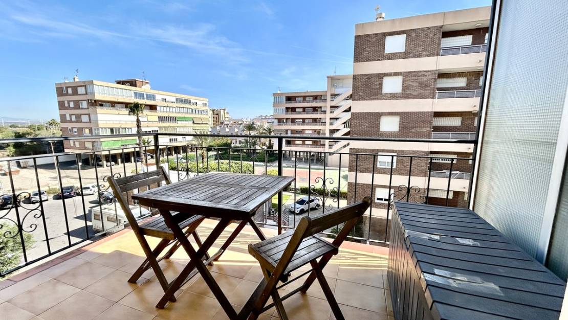 Sale - Apartment - Torrevieja - Torrevieja Centro