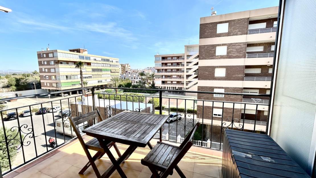 Sale - Apartment - Torrevieja - Torrevieja Centro