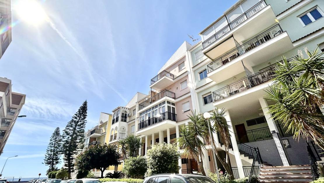 Sale - Apartment - Torrevieja - Torrevieja Centro