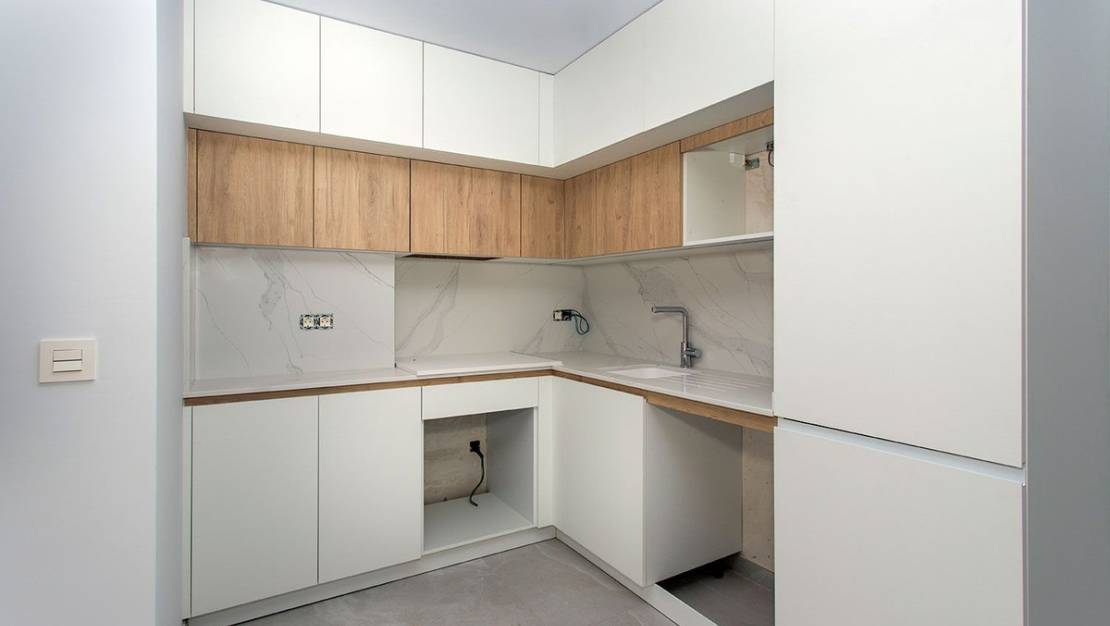 Sale - Apartment - Torrevieja - Torrevieja Centro
