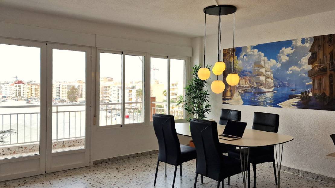 Sale - Apartment - Torrevieja - Torrevieja Centro