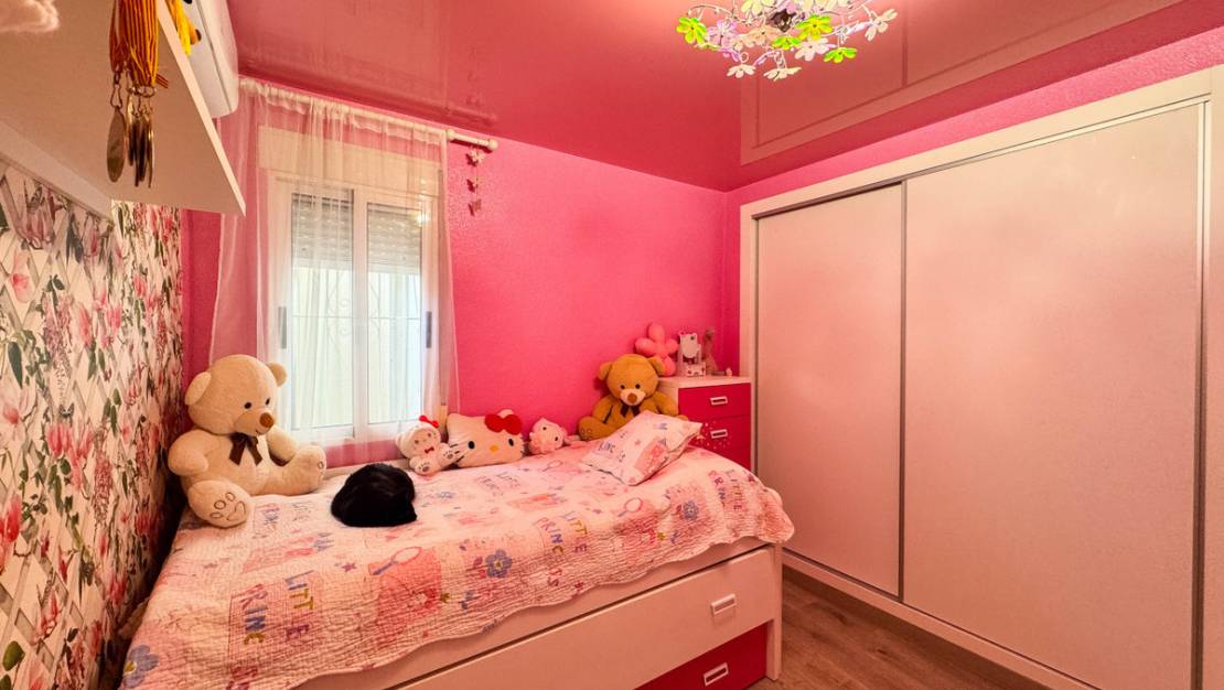 Sale - Apartment - Torrevieja - Torrevieja Centro
