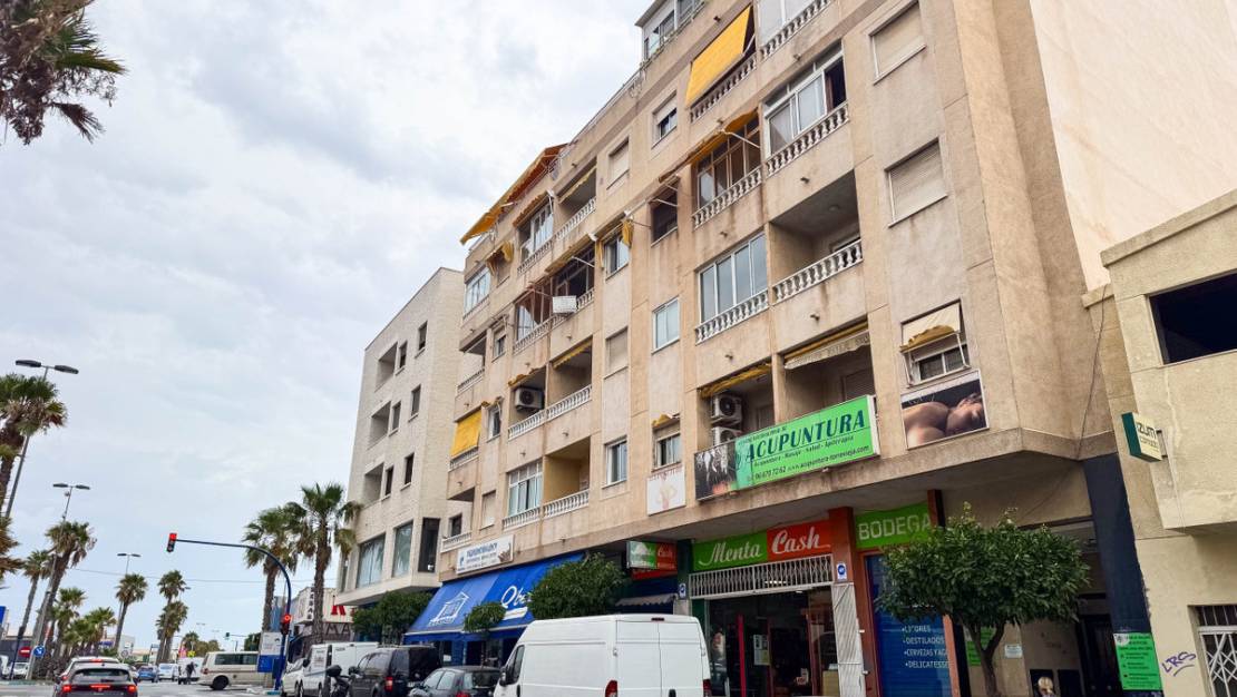 Sale - Apartment - Torrevieja - Torrevieja Centro