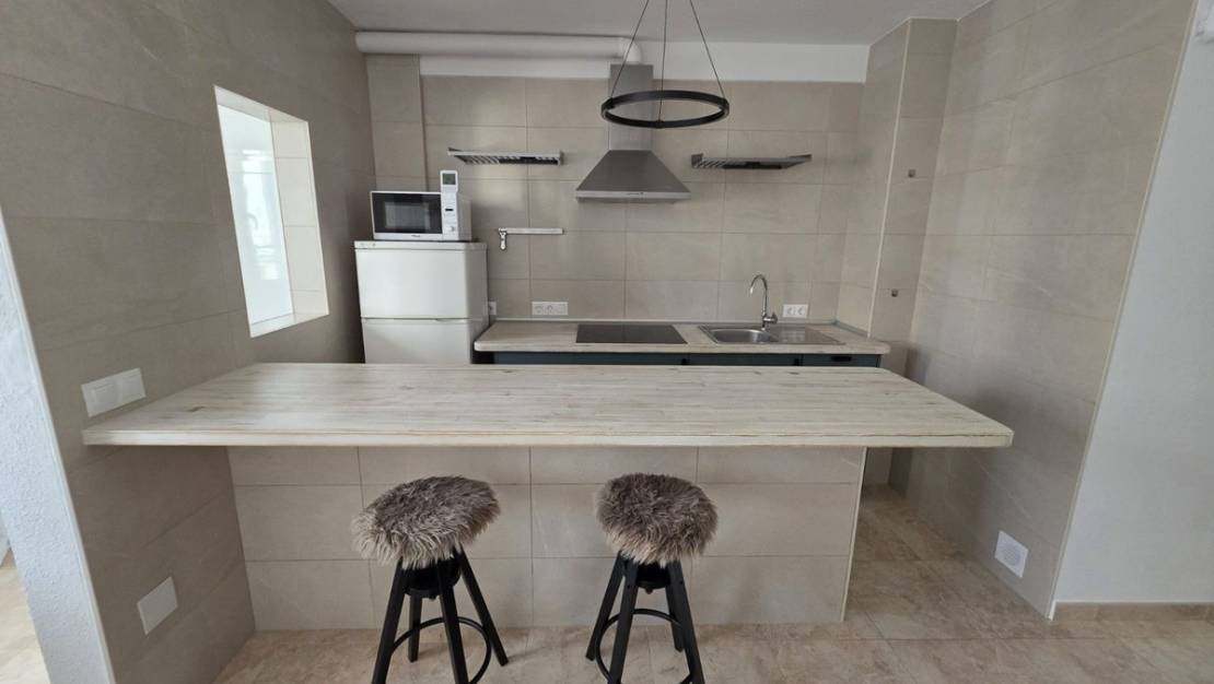 Sale - Apartment - Torrevieja - Torrevieja Centro