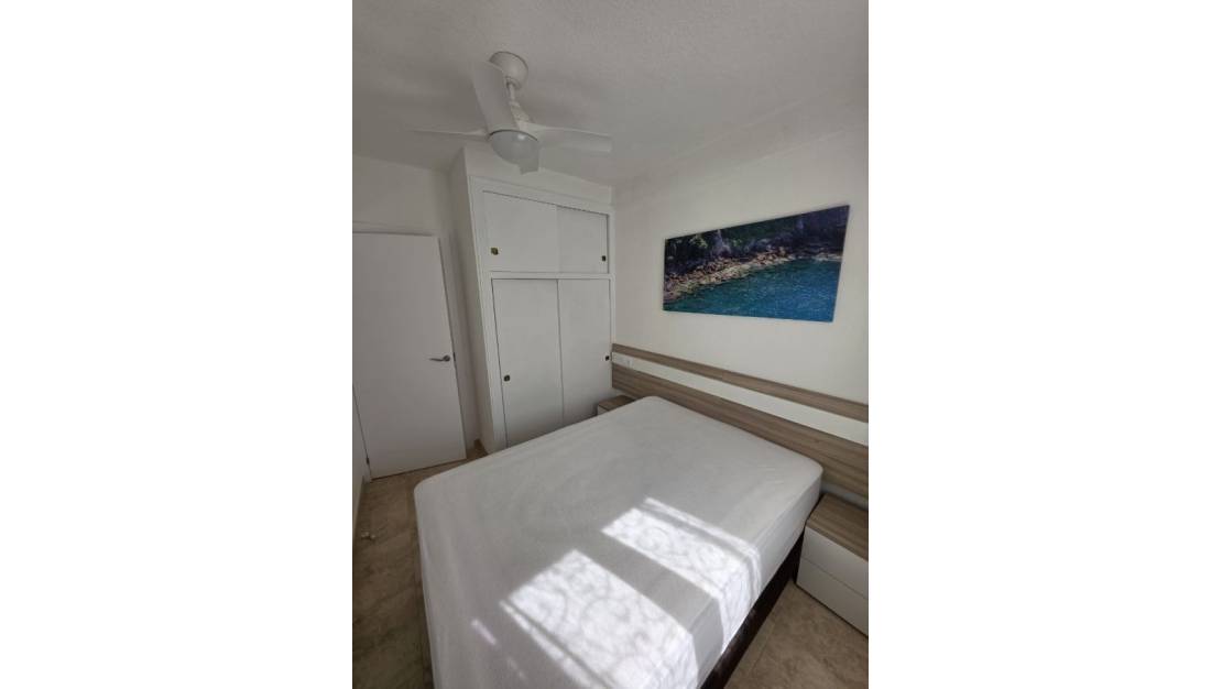 Sale - Apartment - Torrevieja - Torrevieja Centro
