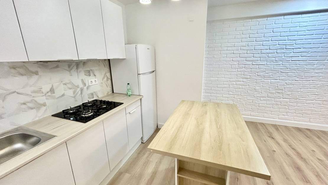 Sale - Apartment - Torrevieja - Torrevieja Centro