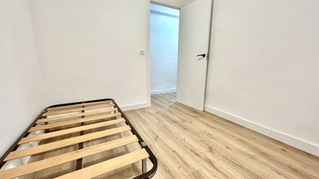 Sale - Apartment - Torrevieja - Torrevieja Centro