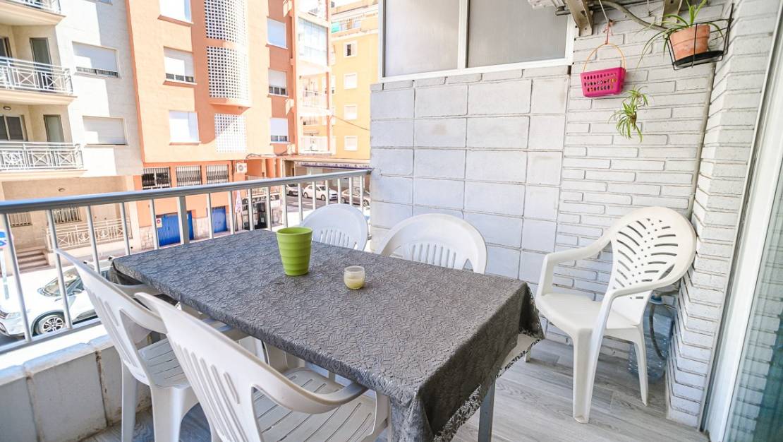 Sale - Apartment - Torrevieja - Torrevieja Centro