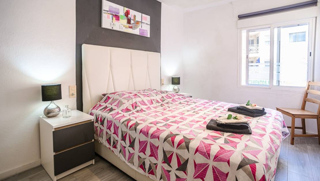 Sale - Apartment - Torrevieja - Torrevieja Centro