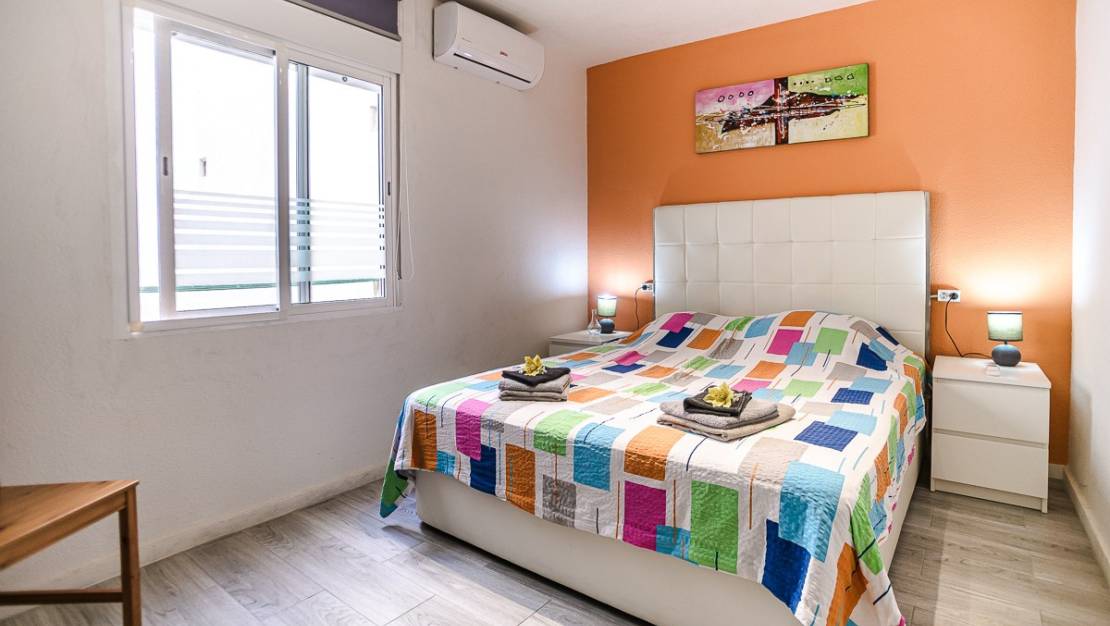 Sale - Apartment - Torrevieja - Torrevieja Centro