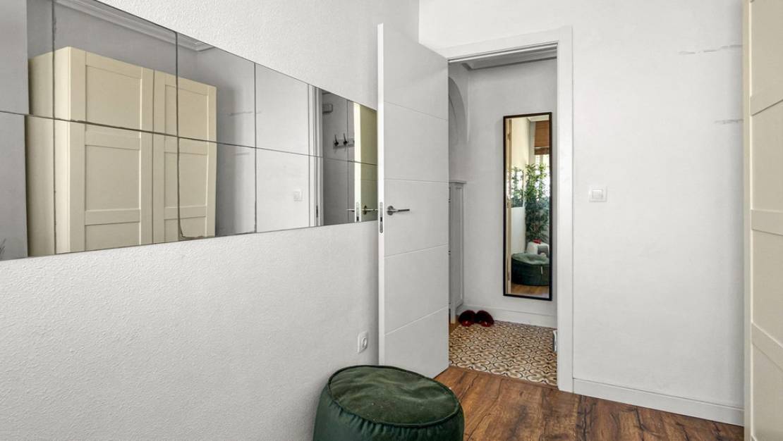 Sale - Apartment - Torrevieja - Torrevieja Centro