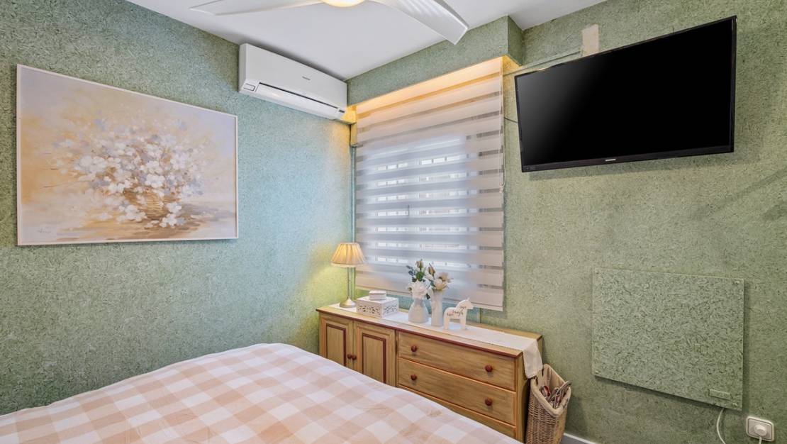 Sale - Apartment - Torrevieja - Torrevieja Centro