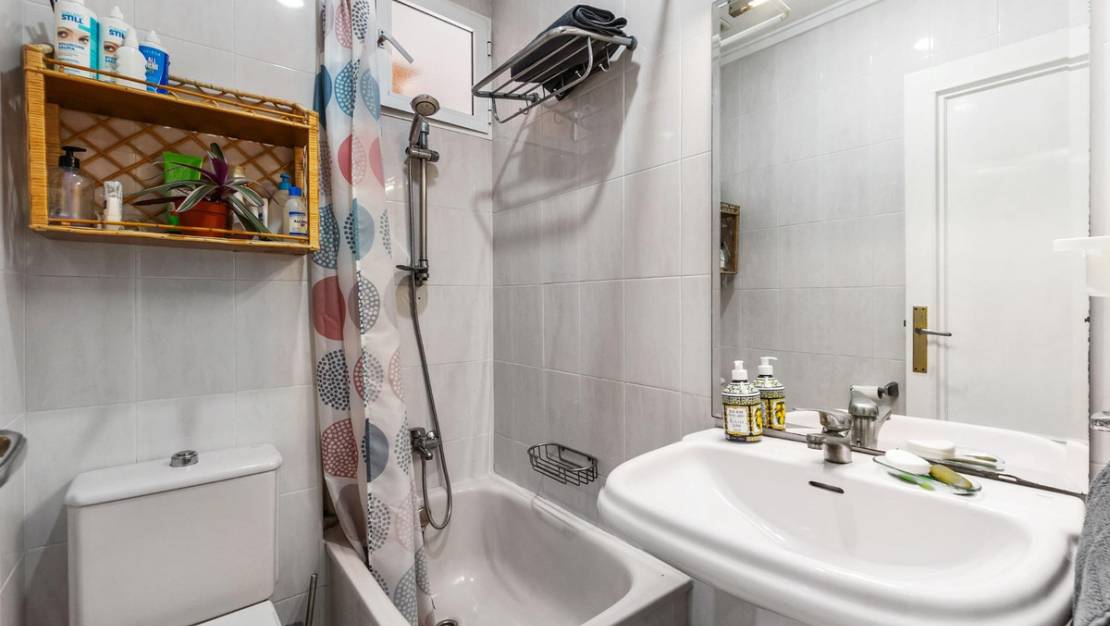 Sale - Apartment - Torrevieja - Torrevieja Centro