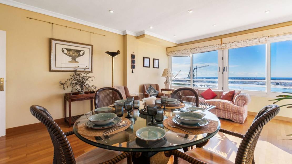 Sale - Apartment - Torrevieja - Torrevieja Centro