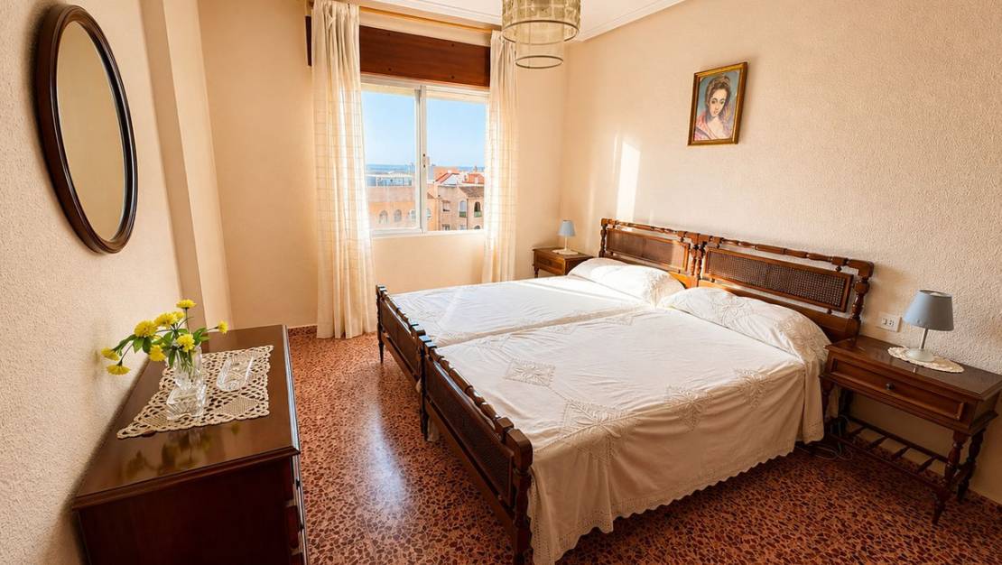 Sale - Apartment - Torrevieja - Torrevieja Centro