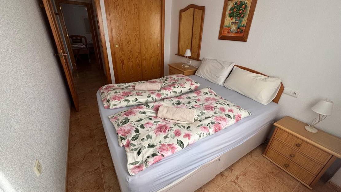 Sale - Apartment - Torrevieja - Torrevieja Centro
