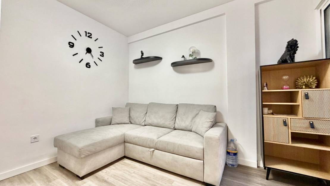 Sale - Apartment - Torrevieja - Torrevieja Centro