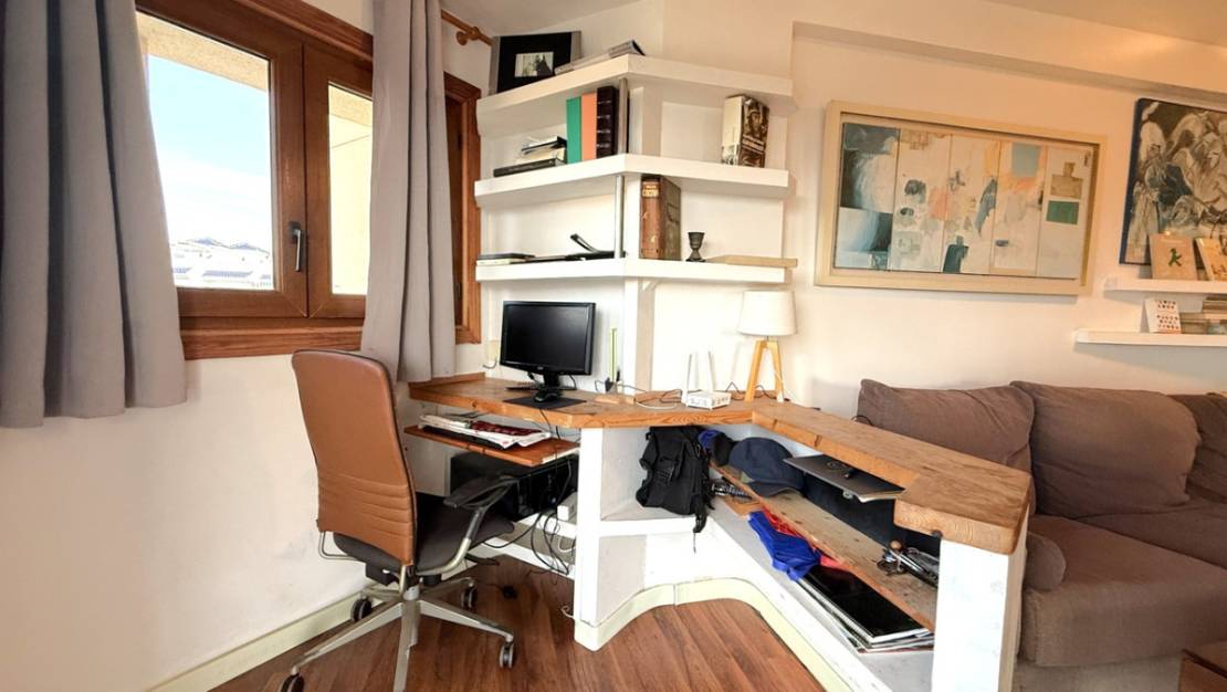Sale - Apartment - Torrevieja - Torrevieja Centro