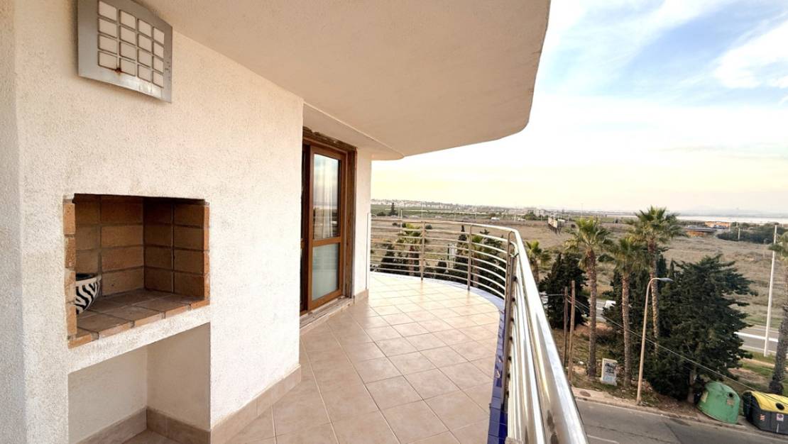 Sale - Apartment - Torrevieja - Torrevieja Centro