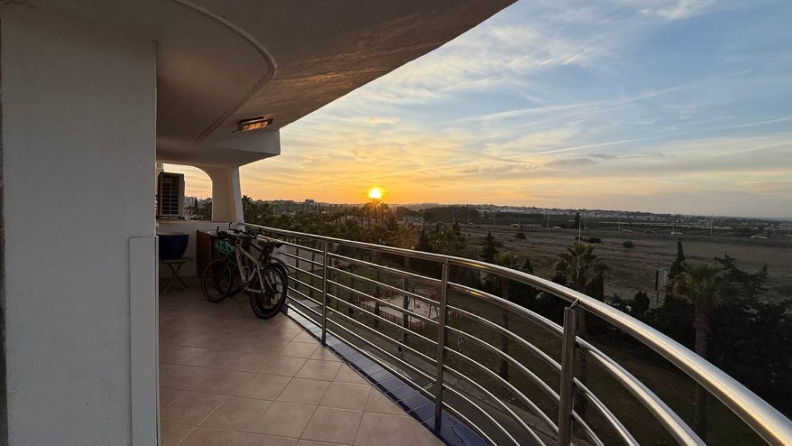 Sale - Apartment - Torrevieja - Torrevieja Centro