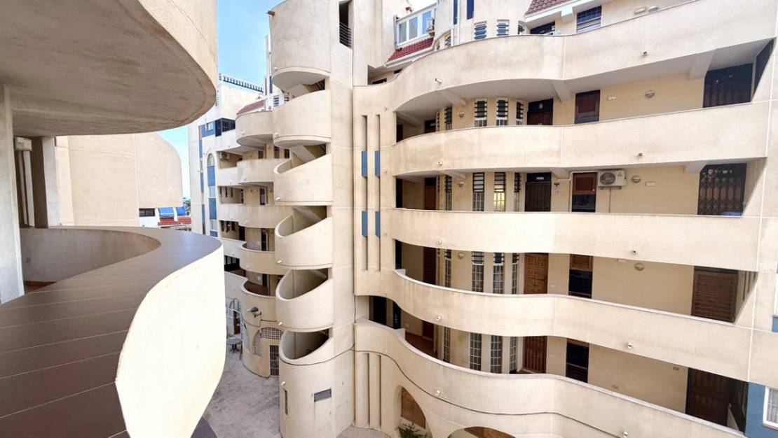 Sale - Apartment - Torrevieja - Torrevieja Centro