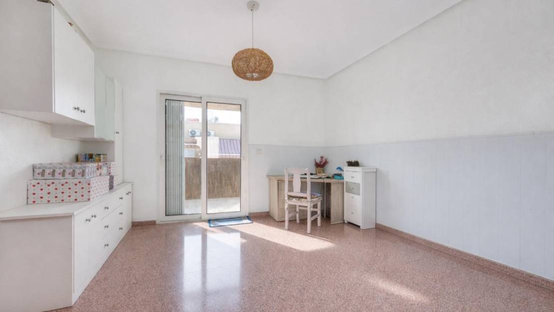 Sale - Apartment - Torrevieja - Torrevieja Centro