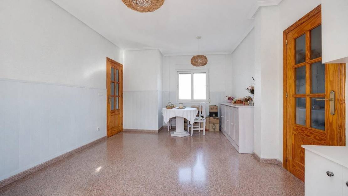 Sale - Apartment - Torrevieja - Torrevieja Centro