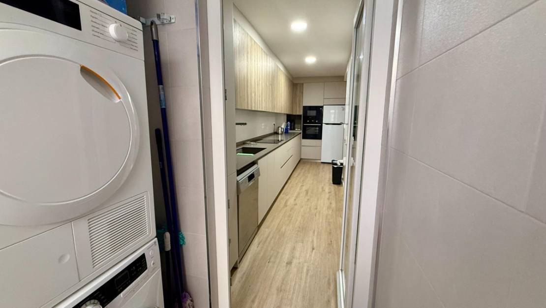 Sale - Apartment - Torrevieja - Torrevieja Centro