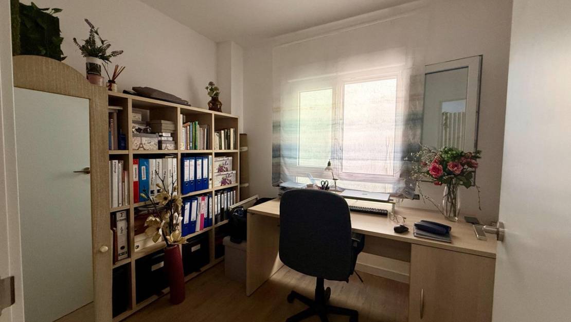 Sale - Apartment - Torrevieja - Torrevieja Centro